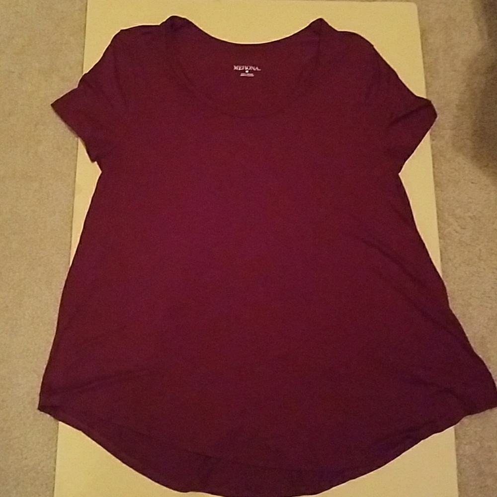 Flowy light wine t-shirt